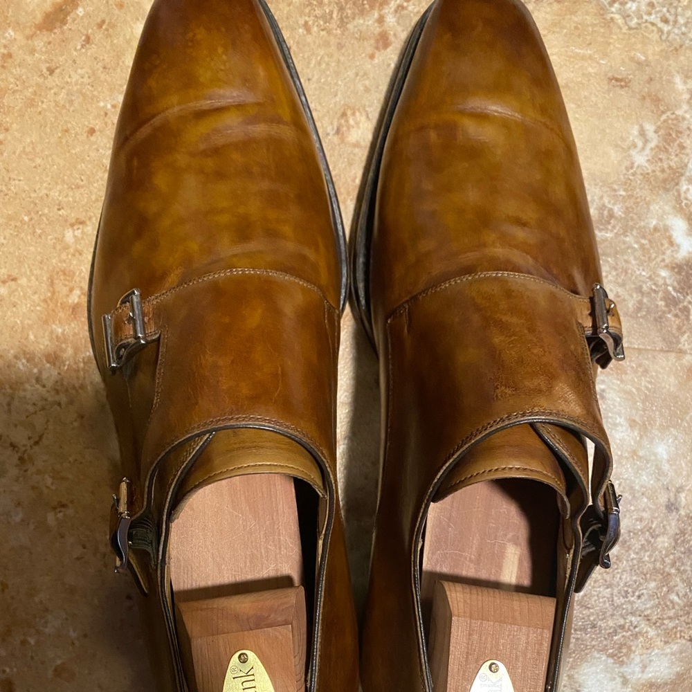 Men’s dress shoe by Magnanni 12 M